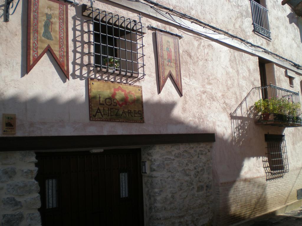Apartamentos Los Aljezares Gea de Albarracín Exteriér fotografie